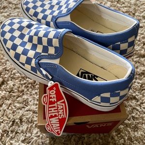 Women’s Vans brand new size 8 blue checkered